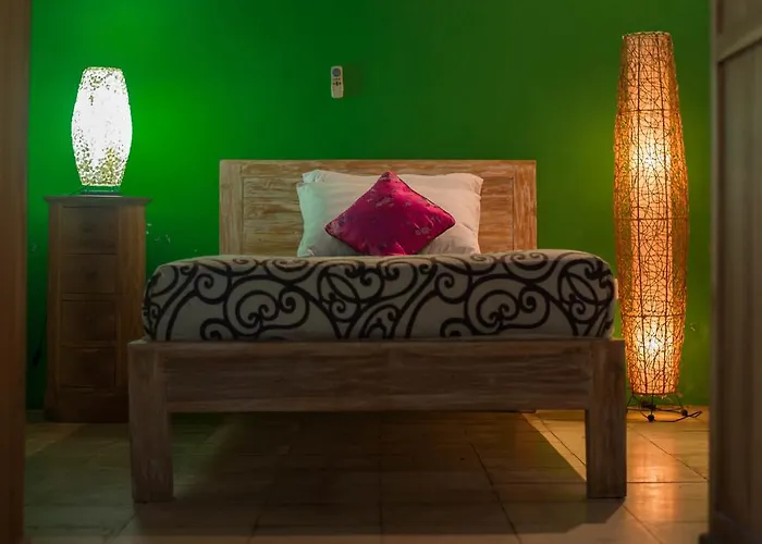 Guest house Serenity House