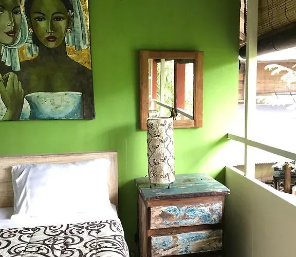 Guest house Serenity House