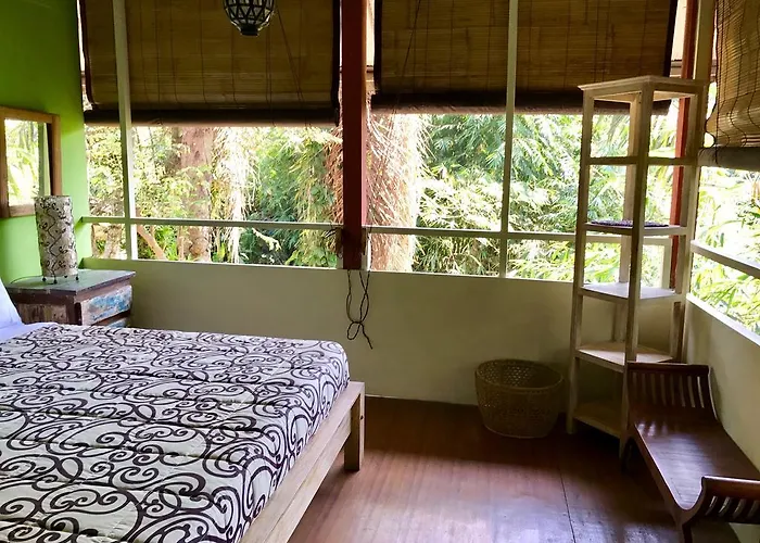 Guest house Serenity House